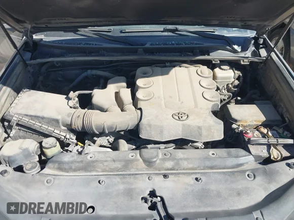 ✅ 2015 Toyota 4Runner SR5 • VIN: JTEZU5JR4F5090654 • Lot: 44184942. Wystawiony na IAAI z przebiegiem 212 971 mil. Bezpłatny archiwum sprzedaży aukcyjnych z USA i szczegółowy raport historii pojazdu na DreamBid. Zdjęcie 10.