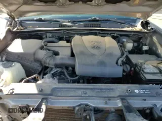 ✅ 2017 Toyota Tacoma TRD Off Road • VIN: 3TMCZ5AN5HM077658 • Lot: 85528835. Listed on Copart with 92,982 mi. Free auction sales archive from the USA and detailed vehicle history report at DreamBid. Image 13.