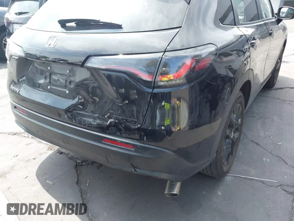 ✅ 2025 Honda HR-V Sport • VIN: 3CZRZ1H51SM721716 • Lot: 45258841. Wystawiony na IAAI z przebiegiem 28 461 mil. Bezpłatny archiwum sprzedaży aukcyjnych z USA i szczegółowy raport historii pojazdu na DreamBid. Zdjęcie 6.