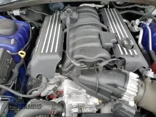 ✅ 2019 Dodge Charger Scat Pack • VIN: 2C3CDXGJ1KH598434 • Lot: 94274695. Wystawiony na Copart z przebiegiem 76 995 mil. Bezpłatny archiwum sprzedaży aukcyjnych z USA i szczegółowy raport historii pojazdu na DreamBid. Zdjęcie 13.