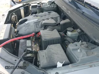 ✅ 2009 Hyundai Santa Fe SE • VIN: 5NMSH13E89H325006 • Lot: 42298182. Listed on IAAI with 164,253 mi. Free auction sales archive from the USA and detailed vehicle history report at DreamBid. Image 19.