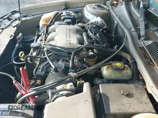 2003 Chevrolet Malibu LS z VIN 1G1NE52J03M619746, wystawiony jako IAAI lot #41471040 z przebiegiem 112 192 mil mil oraz . Historia ofert i sprzedaży dostępna na DreamBid. Obrazek 12.