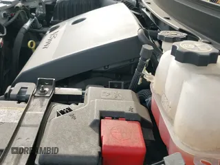 ✅ 2021 Chevrolet Traverse LT Cloth • VIN: 1GNEVMKW3MJ221129 • Lot: 41149105. Wystawiony na IAAI z przebiegiem 35 104 mil. Bezpłatny archiwum sprzedaży aukcyjnych z USA i szczegółowy raport historii pojazdu na DreamBid. Zdjęcie 20.