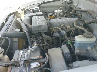 ✅ 2005 Toyota Tundra SR5 • VIN: 5TBET34125S484638 • Lot: 42753736. Listed on IAAI with 280,078 mi. Free auction sales archive from the USA and detailed vehicle history report at DreamBid. Image 19.