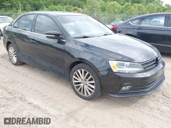 ✅ 2015 Volkswagen Jetta SE • VIN: 3VWD07AJ3FM262731 • Lot: 42468622. Listed on IAAI with 131,874 mi. Free auction sales archive from the USA and detailed vehicle history report at DreamBid. Image 1.