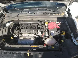 ✅ 2021 Jeep Renegade 80th Anniversary • VIN: ZACNJDBB7MPM97389 • Lot: 89539225. Wystawiony na Copart z przebiegiem 83 322 mil. Bezpłatny archiwum sprzedaży aukcyjnych z USA i szczegółowy raport historii pojazdu na DreamBid. Zdjęcie 15.