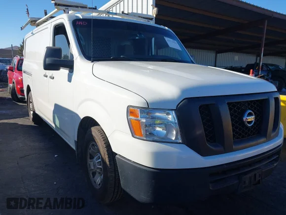 ✅ 2016 Nissan NV SV • VIN: 1N6BF0KM7GN811828 • Lot: 43572926. Wystawiony na IAAI z przebiegiem 232 157 mil. Bezpłatny archiwum sprzedaży aukcyjnych z USA i szczegółowy raport historii pojazdu na DreamBid. Zdjęcie 1.
