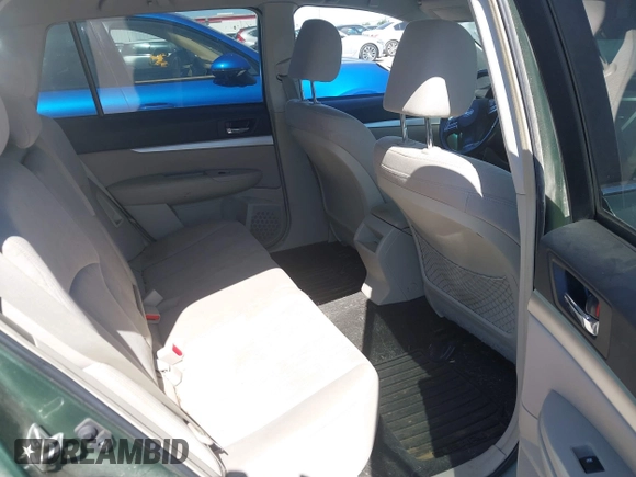 ✅ 2013 Subaru Outback Premium • VIN: 4S4BRCCC9D3228066 • Лот: 45189116. Опубліковано раніше на IAAI з пробігом 195 302 миль. Безкоштовний доступ до архіву аукціонних продажів зі США та докладний звіт про історію автомобіля на DreamBid. Зображення 8.