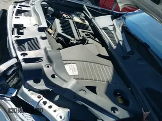 ✅ 2009 Toyota Highlander • VIN: JTEEW41A592031552 • Lot: 43700122. Listed on IAAI with 196,019 mi. Free auction sales archive from the USA and detailed vehicle history report at DreamBid. Image 13.