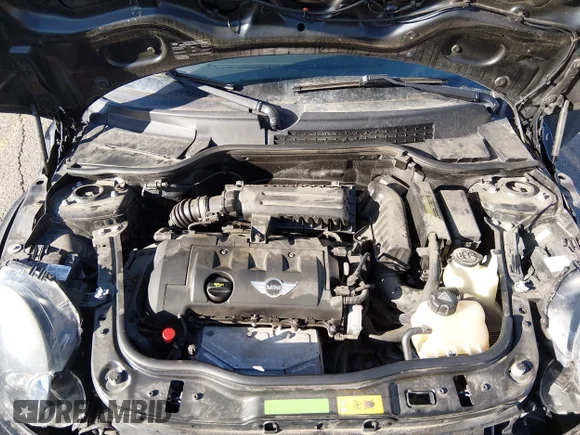 ✅ 2011 MINI Convertible • VIN: WMWZN3C51BTZ89569 • Lot: 44914149. Listed on IAAI with 62,717 mi. Free auction sales archive from the USA and detailed vehicle history report at DreamBid. Image 10.