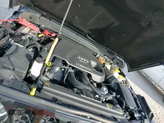 ✅ 2021 Jeep Gladiator Sport S • VIN: 1C6JJTAM3ML558313 • Lot: 93447845. Wystawiony na Copart z przebiegiem 57 700 mil. Bezpłatny archiwum sprzedaży aukcyjnych z USA i szczegółowy raport historii pojazdu na DreamBid. Zdjęcie 14.