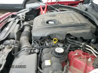 ✅ 2018 Jaguar F-Pace 20d Premium • VIN: SADCJ2FN0JA290149 • Лот: 41680555. Опубликован ранее на IAAI с пробегом 78 189 миль. Бесплатный доступ к архиву аукционных продаж из США и подробный отчёт об истории автомобиля на DreamBid. Изображение 18.