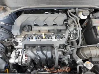 ✅ 2025 Hyundai Venue SEL • VIN: KMHRC8A30SU359765 • Lot: 93516055. Listed on Copart with 5,089 mi. Free auction sales archive from the USA and detailed vehicle history report at DreamBid. Image 14.