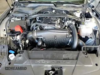 ✅ 2025 Ford Mustang EcoBoost Premium • VIN: 1FAGP8UH5S5106206 • Lot: 92605325. Listed on Copart with 17,814 mi. Free auction sales archive from the USA and detailed vehicle history report at DreamBid. Image 14.