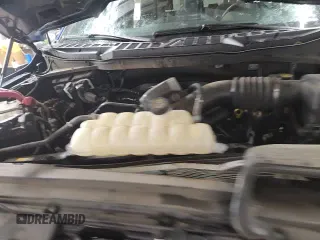 ✅ 2025 Ford F-150 XLT • VIN: 1FTFW3L5XSKE01211 • Lot: 94166055. Wystawiony na Copart z przebiegiem 24 787 mil. Bezpłatny archiwum sprzedaży aukcyjnych z USA i szczegółowy raport historii pojazdu na DreamBid. Zdjęcie 13.