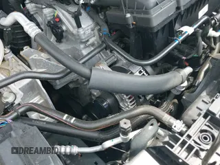 ✅ 2024 Ford Escape ST-Line • VIN: 1FMCU9MN4RUA96275 • Lot: 42480671. Wystawiony na IAAI z przebiegiem 4 594 mil. Bezpłatny archiwum sprzedaży aukcyjnych z USA i szczegółowy raport historii pojazdu na DreamBid. Zdjęcie 20.