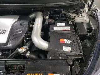 ✅ 2016 Hyundai Veloster Turbo R-Spec • VIN: KMHTC6AE8GU266107 • Lot: 85301674. Wystawiony na Copart z przebiegiem 93 896 mil. Bezpłatny archiwum sprzedaży aukcyjnych z USA i szczegółowy raport historii pojazdu na DreamBid. Zdjęcie 13.