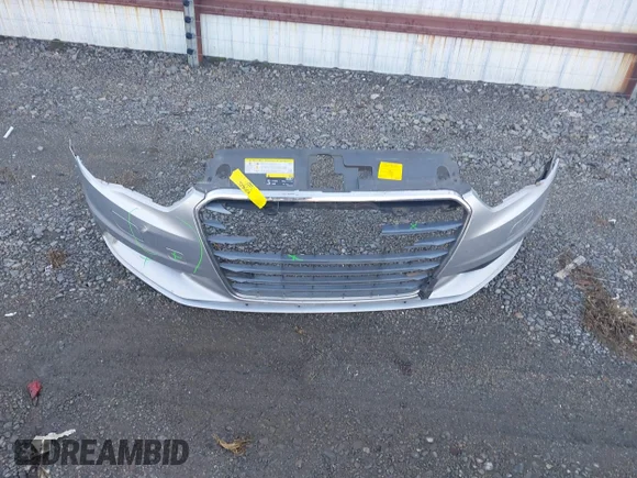 ✅ 2015 Audi A3 Premium Plus • VIN: WAUCJGFF8F1076208 • Lot: 44584977. Wystawiony na IAAI z przebiegiem 183 847 mil. Bezpłatny archiwum sprzedaży aukcyjnych z USA i szczegółowy raport historii pojazdu na DreamBid. Zdjęcie 12.