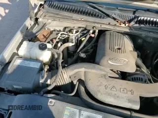 ✅ 2005 Chevrolet Suburban LS • VIN: 3GNEC16Z85G276395 • Лот: 84322654. Опубликован ранее на Copart с пробегом 214 676 миль. Бесплатный доступ к архиву аукционных продаж из США и подробный отчёт об истории автомобиля на DreamBid. Изображение 14.