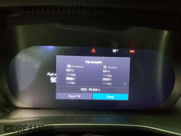 ✅ 2023 Volvo XC40 Core • VIN: YV4L12UK8P2966304 • Lot: 45639416. Wystawiony na Copart z przebiegiem 76 343 mil. Bezpłatny archiwum sprzedaży aukcyjnych z USA i szczegółowy raport historii pojazdu na DreamBid. Zdjęcie 9.