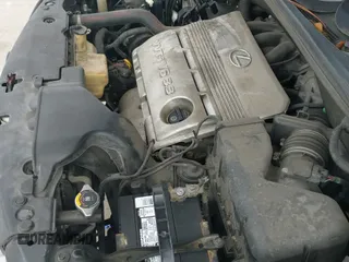 ✅ 2005 Lexus RX 330 • VIN: 2T2HA31U05C081061 • Лот: 43730896. Опубликован ранее на IAAI с пробегом 184 490 миль. Бесплатный доступ к архиву аукционных продаж из США и подробный отчёт об истории автомобиля на DreamBid. Изображение 12.