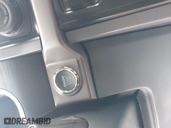 ✅ 2024 Ford F-150 XLT • VIN: 1FTFW3LD1RFB77823 • Лот: 43705116. Опубликован ранее на IAAI с пробегом 3 926 миль. Бесплатный доступ к архиву аукционных продаж из США и подробный отчёт об истории автомобиля на DreamBid. Изображение 11.