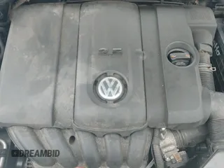 ✅ 2010 Volkswagen Jetta Limited Edition • VIN: 3VWAZ7AJ3AM096583 • Lot: 42487699. Listed on IAAI with 194,527 mi. Free auction sales archive from the USA and detailed vehicle history report at DreamBid. Image 19.