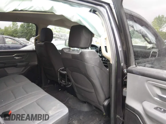 ✅ 2020 Ram 1500 Big Horn • VIN: 1C6SRFFT3LN200338 • Лот: 45430287. Опубліковано раніше на IAAI з пробігом 65 353 миль. Безкоштовний доступ до архіву аукціонних продажів зі США та докладний звіт про історію автомобіля на DreamBid. Зображення 8.