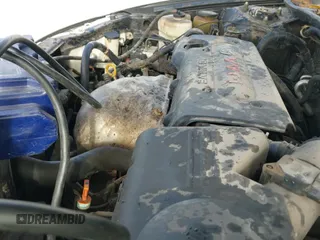 ✅ 2005 Toyota Camry LE • VIN: 4T1BE32K95U088620 • Lot: 43289289. Listed on IAAI with 205,013 mi. Free auction sales archive from the USA and detailed vehicle history report at DreamBid. Image 19.