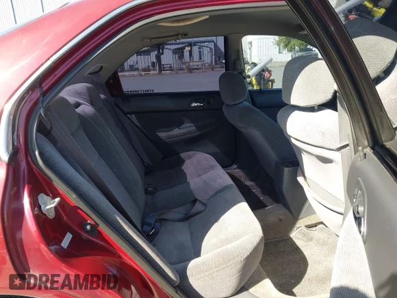 ✅ 1997 Honda Accord LX • VIN: 1HGCD5634VA231874 • Lot: 45122853. Wystawiony na IAAI z przebiegiem 173 855 mil. Bezpłatny archiwum sprzedaży aukcyjnych z USA i szczegółowy raport historii pojazdu na DreamBid. Zdjęcie 8.