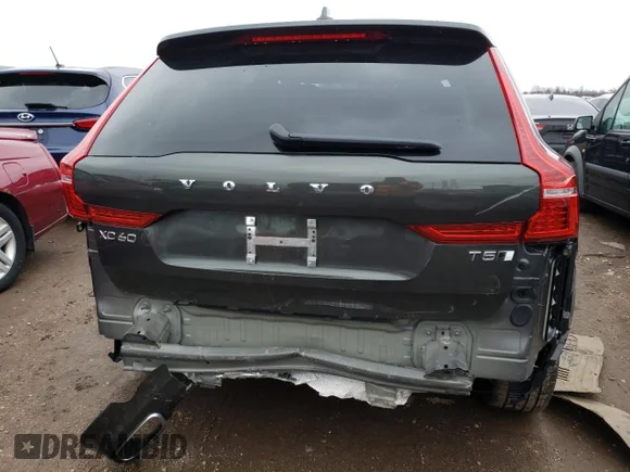 ✅ 2021 Volvo XC60 Inscription • VIN: YV4102RL7M1744866 • Лот: 36298803. Опубликован ранее на Copart с пробегом 7 604 миль. Бесплатный доступ к архиву аукционных продаж из США и подробный отчёт об истории автомобиля на DreamBid. Изображение 6.