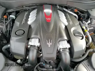 ✅ 2022 Maserati Levante Modena S • VIN: ZN661ZUM6NX395291 • Лот: 84021184. Опубликован ранее на Copart с пробегом 31 464 миль. Бесплатный доступ к архиву аукционных продаж из США и подробный отчёт об истории автомобиля на DreamBid. Изображение 14.