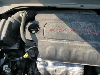 ✅ 2019 Jeep Renegade Altitude • VIN: ZACNJBBB6KPK47076 • Lot: 68104875. Listed on Copart with 56,231 mi. Free auction sales archive from the USA and detailed vehicle history report at DreamBid. Image 16.