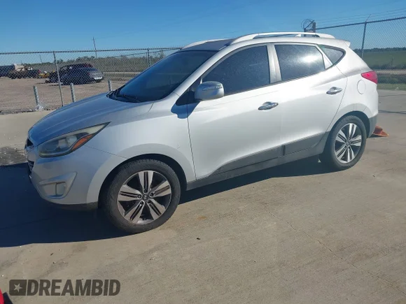 ✅ 2014 Hyundai Tucson Limited • VIN: KM8JU3AG3EU890012 • Lot: 43577338. Wystawiony na IAAI z przebiegiem 127 044 mil. Bezpłatny archiwum sprzedaży aukcyjnych z USA i szczegółowy raport historii pojazdu na DreamBid. Zdjęcie 2.