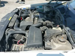 ✅ 1998 Volvo V70 GLT • VIN: YV1LW5640W2412073 • Lot: 42037663. Listed on IAAI with 178,686 mi. Free auction sales archive from the USA and detailed vehicle history report at DreamBid. Image 13.