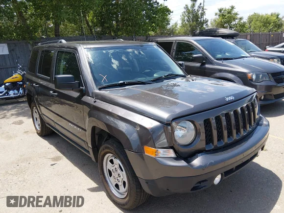 ✅ 2016 Jeep Patriot Sport SE • VIN: 1C4NJRBB4GD674029 • Лот: 45528006. Опубликован ранее на IAAI с пробегом 94 245 миль. Бесплатный доступ к архиву аукционных продаж из США и подробный отчёт об истории автомобиля на DreamBid. Изображение 1.