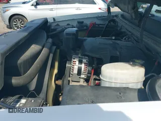 ✅ 2011 GMC Sierra 2500HD Work Truck • VIN: 1GT22ZCG8BZ315501 • Lot: 42706305. Wystawiony na IAAI z przebiegiem Nie podano. Bezpłatny archiwum sprzedaży aukcyjnych z USA i szczegółowy raport historii pojazdu na DreamBid. Zdjęcie 19.