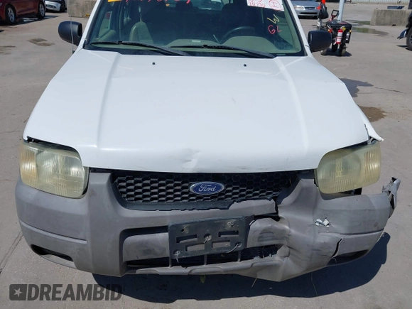 ✅ 2002 Ford Escape XLS Choice • VIN: 1FMYU01122KD51087 • Lot: 42798737. Wystawiony na IAAI z przebiegiem 211 770 mil. Bezpłatny archiwum sprzedaży aukcyjnych z USA i szczegółowy raport historii pojazdu na DreamBid. Zdjęcie 6.