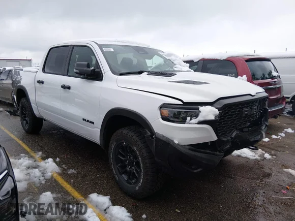 ✅ 2026 Ram 1500 Rebel • VIN: 1C6SRFLP0TN265252 • Lot: 45042105. Wystawiony na IAAI z przebiegiem 9 872 mil. Bezpłatny archiwum sprzedaży aukcyjnych z USA i szczegółowy raport historii pojazdu na DreamBid. Zdjęcie 1.