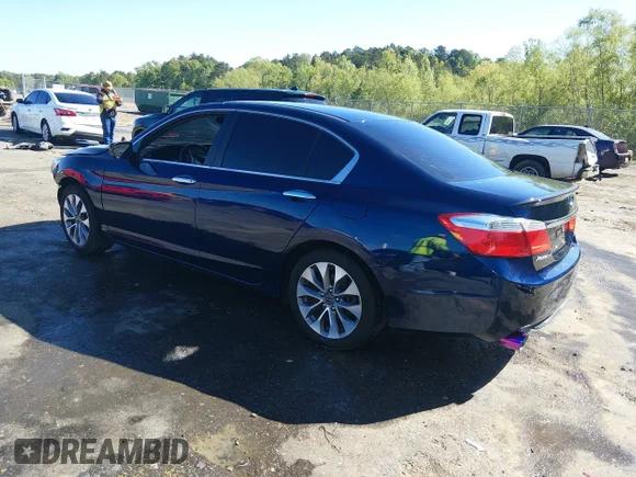 ✅ 2013 Honda Accord Sport • VIN: 1HGCR2F54DA013028 • Lot: 44792760. Wystawiony na IAAI z przebiegiem 123 709 mil. Bezpłatny archiwum sprzedaży aukcyjnych z USA i szczegółowy raport historii pojazdu na DreamBid. Zdjęcie 3.