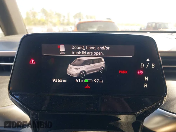 ✅ 2025 Volkswagen ID.Buzz • VIN: WVGAWVEB4SH013814 • Лот: 44846121. Опубликован ранее на IAAI с пробегом 9 365 миль. Бесплатный доступ к архиву аукционных продаж из США и подробный отчёт об истории автомобиля на DreamBid. Изображение 7.