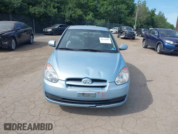 ✅ 2010 Hyundai Accent GS • VIN: KMHCM3AC3AU185436 • Lot: 45314392. Wystawiony na IAAI z przebiegiem 93 637 mil. Bezpłatny archiwum sprzedaży aukcyjnych z USA i szczegółowy raport historii pojazdu na DreamBid. Zdjęcie 6.