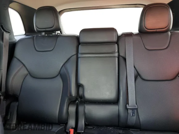 ✅ 2016 Jeep Cherokee Trailhawk • VIN: 1C4PJMBS7GW262736 • Lot: 43277693. Listed on Copart with 89,010 mi. Free auction sales archive from the USA and detailed vehicle history report at DreamBid. Image 10.