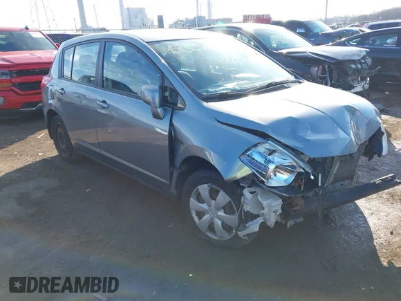 ✅ 2011 Nissan Versa S • VIN: 3N1BC1CP4BL512576 • Lot: 44350786. Listed on IAAI with 135,089 mi. Free auction sales archive from the USA and detailed vehicle history report at DreamBid. Image 1.