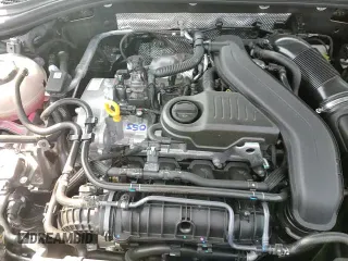 ✅ 2025 Volkswagen Jetta SE • VIN: 3VW7X7BU0SM076396 • Лот: 71794215. Опубликован ранее на Copart с пробегом 2 371 миль. Бесплатный доступ к архиву аукционных продаж из США и подробный отчёт об истории автомобиля на DreamBid. Изображение 13.