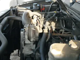 ✅ 2007 Chevrolet Suburban LT • VIN: 3GNFK16307G101922 • Lot: 43320570. Listed on IAAI with 172,591 mi. Free auction sales archive from the USA and detailed vehicle history report at DreamBid. Image 12.