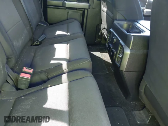 ✅ 2018 Ford F-150 XLT • VIN: 1FTFX1E58JFB79256 • Лот: 45300938. Опубликован ранее на IAAI с пробегом 212 691 миль. Бесплатный доступ к архиву аукционных продаж из США и подробный отчёт об истории автомобиля на DreamBid. Изображение 8.