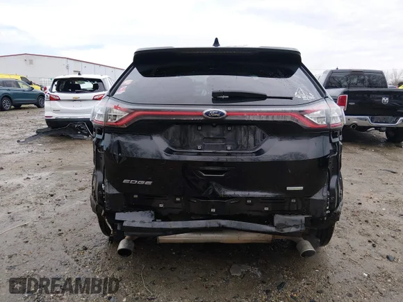 ✅ 2017 Ford Edge SE • VIN: 2FMPK3G97HBC58701 • Lot: 44492890. Wystawiony na IAAI z przebiegiem 137 293 mil. Bezpłatny archiwum sprzedaży aukcyjnych z USA i szczegółowy raport historii pojazdu na DreamBid. Zdjęcie 6.