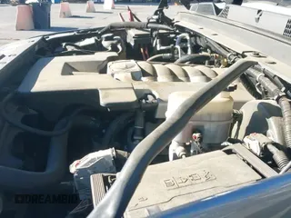 ✅ 2019 Cadillac Escalade Premium Luxury • VIN: 1GYS4CKJ4KR302758 • Lot: 43486919. Wystawiony na IAAI z przebiegiem 79 315 mil. Bezpłatny archiwum sprzedaży aukcyjnych z USA i szczegółowy raport historii pojazdu na DreamBid. Zdjęcie 20.