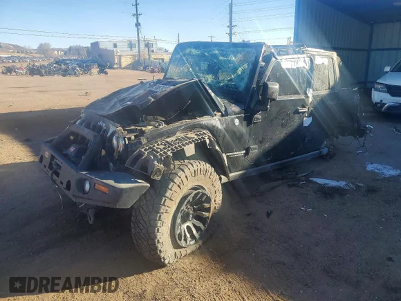 ✅ 2017 Jeep Wrangler Unlimited Rubicon • VIN: 1C4BJWFG7HL646451 • Лот: 98879845. Опубликован ранее на Copart с пробегом Не указан. Бесплатный доступ к архиву аукционных продаж из США и подробный отчёт об истории автомобиля на DreamBid. Изображение 1.